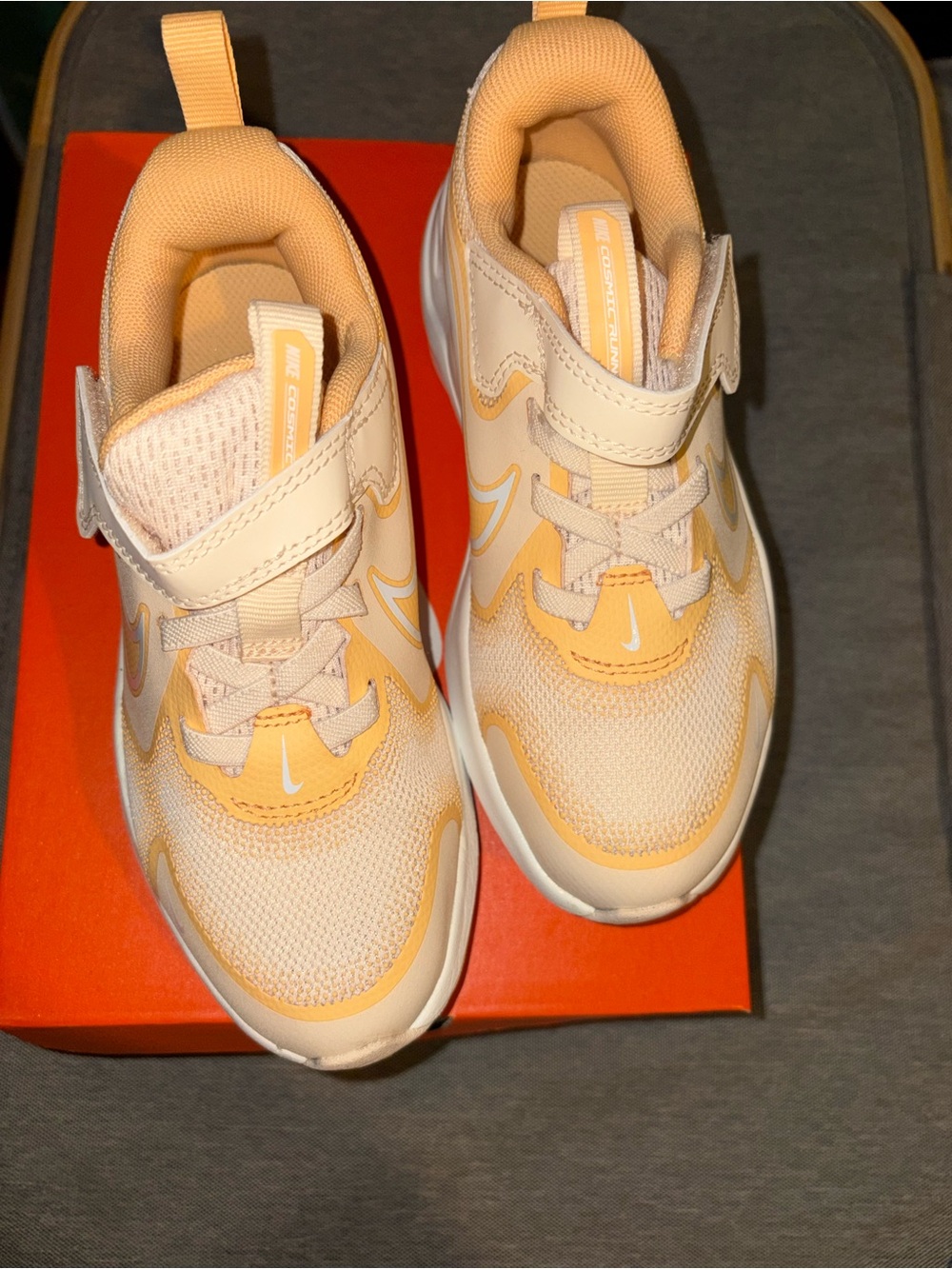 New Nike Kids Peach and White Velcro Athletic Sneakers - Picture 2 of 6